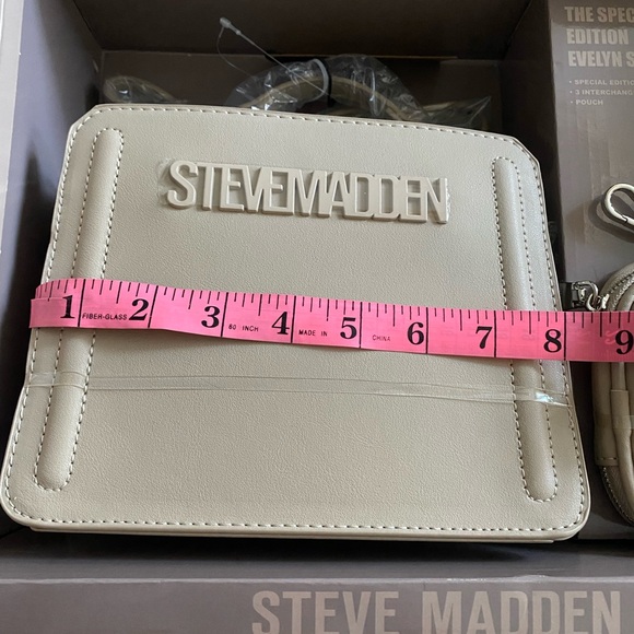 STEVE MADDEN TIMELESS TAUPE THE SPECIAL EDITION EVELYN SET - Picture 6 of 8
